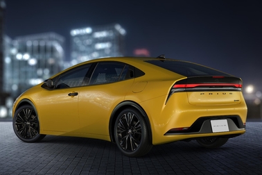 特別仕様車 G プラグインハイブリッド車 “Night Shade”（ベース車両はG プラグインハイブリッド車）